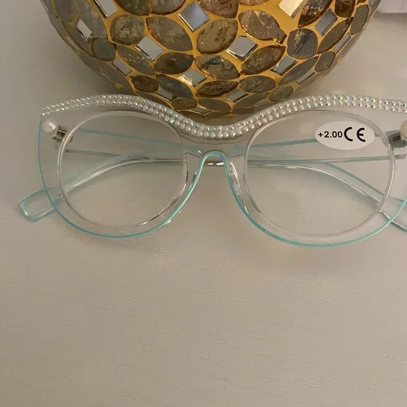 Sophisticated Lady Readers 2.0 - Picture 2 of 4